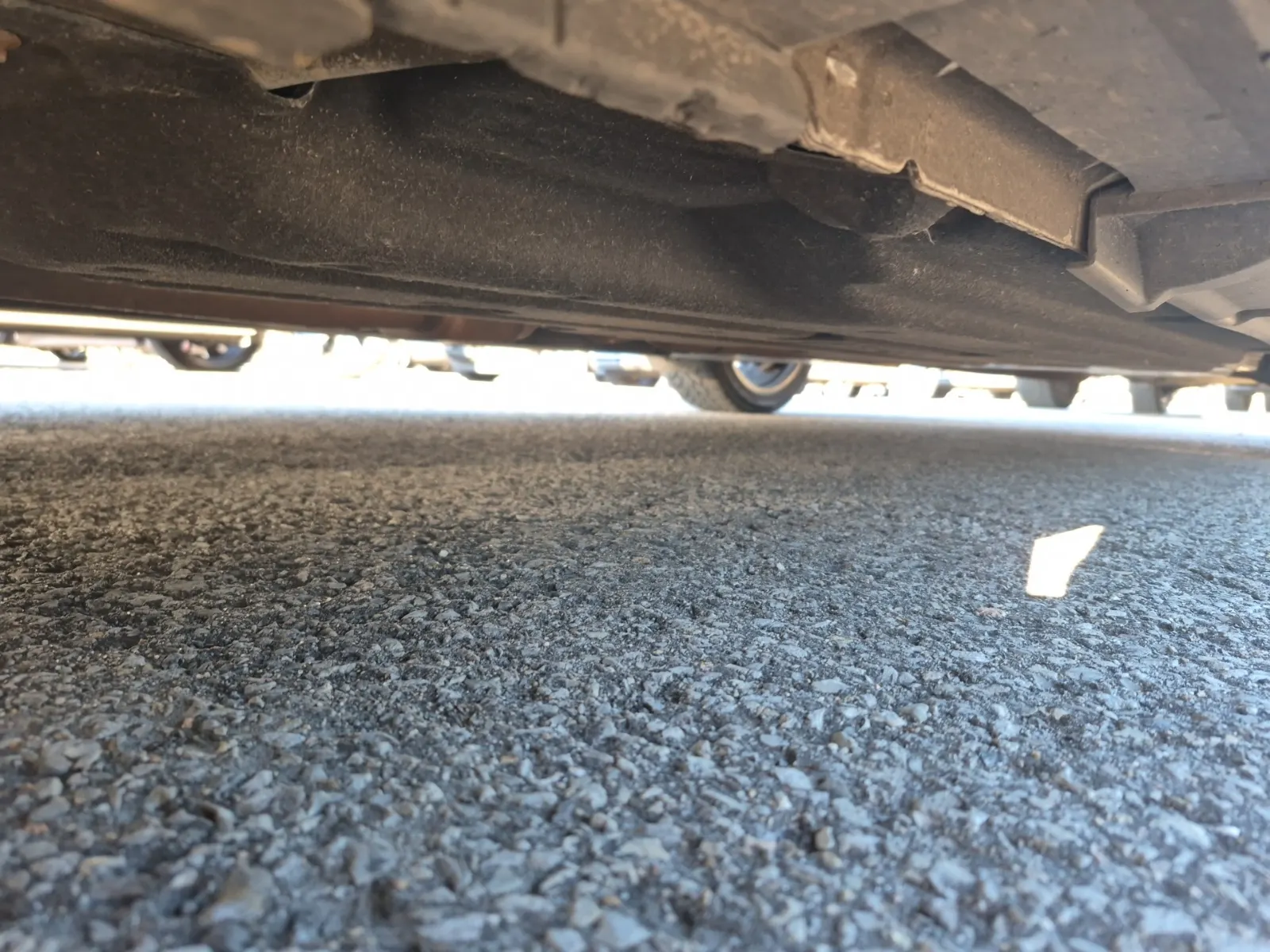Undercarriage - Driver Photo