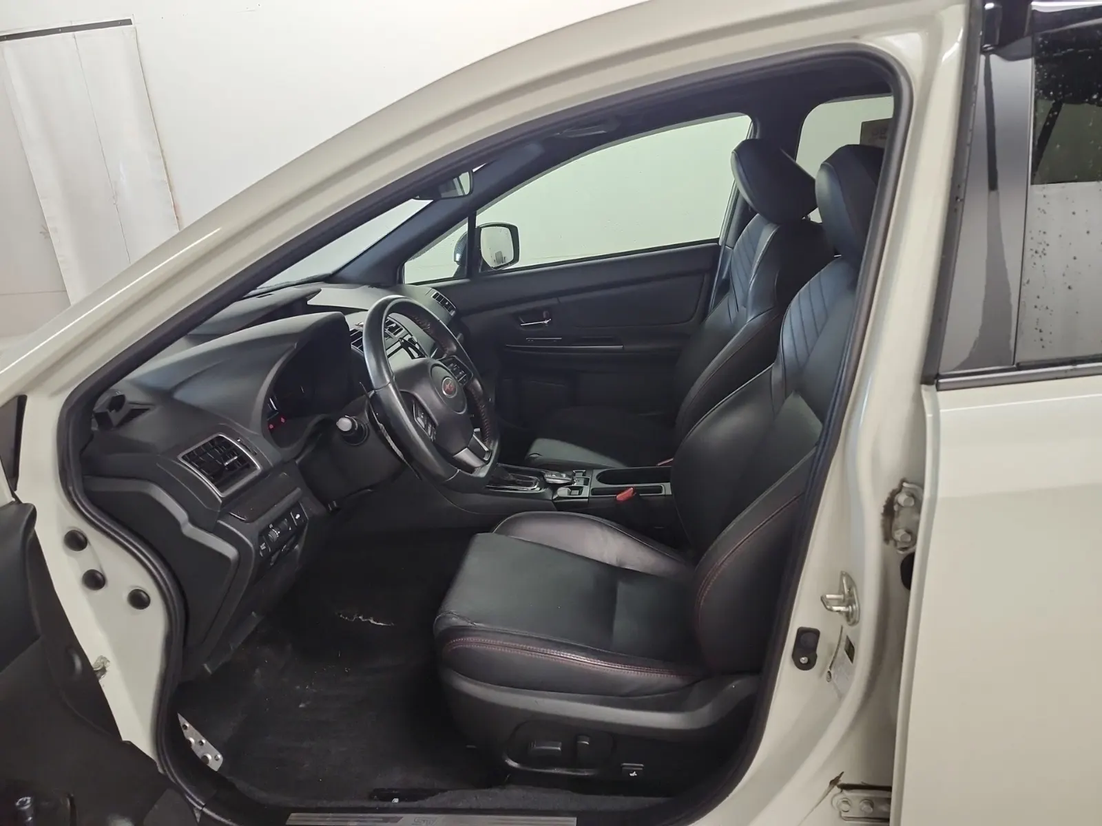 Front Interior Photo