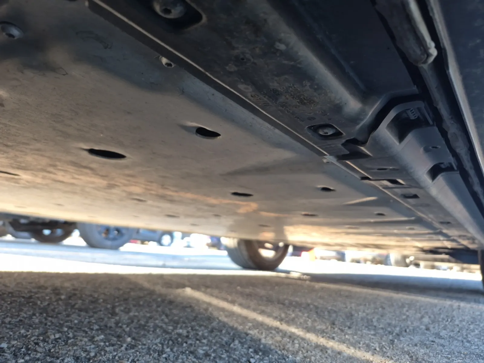 Undercarriage - Passenger Photo