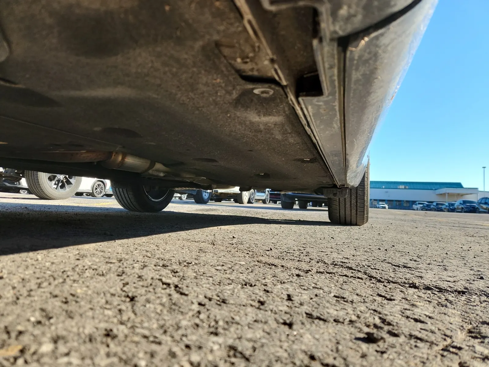 Undercarriage - Driver Photo