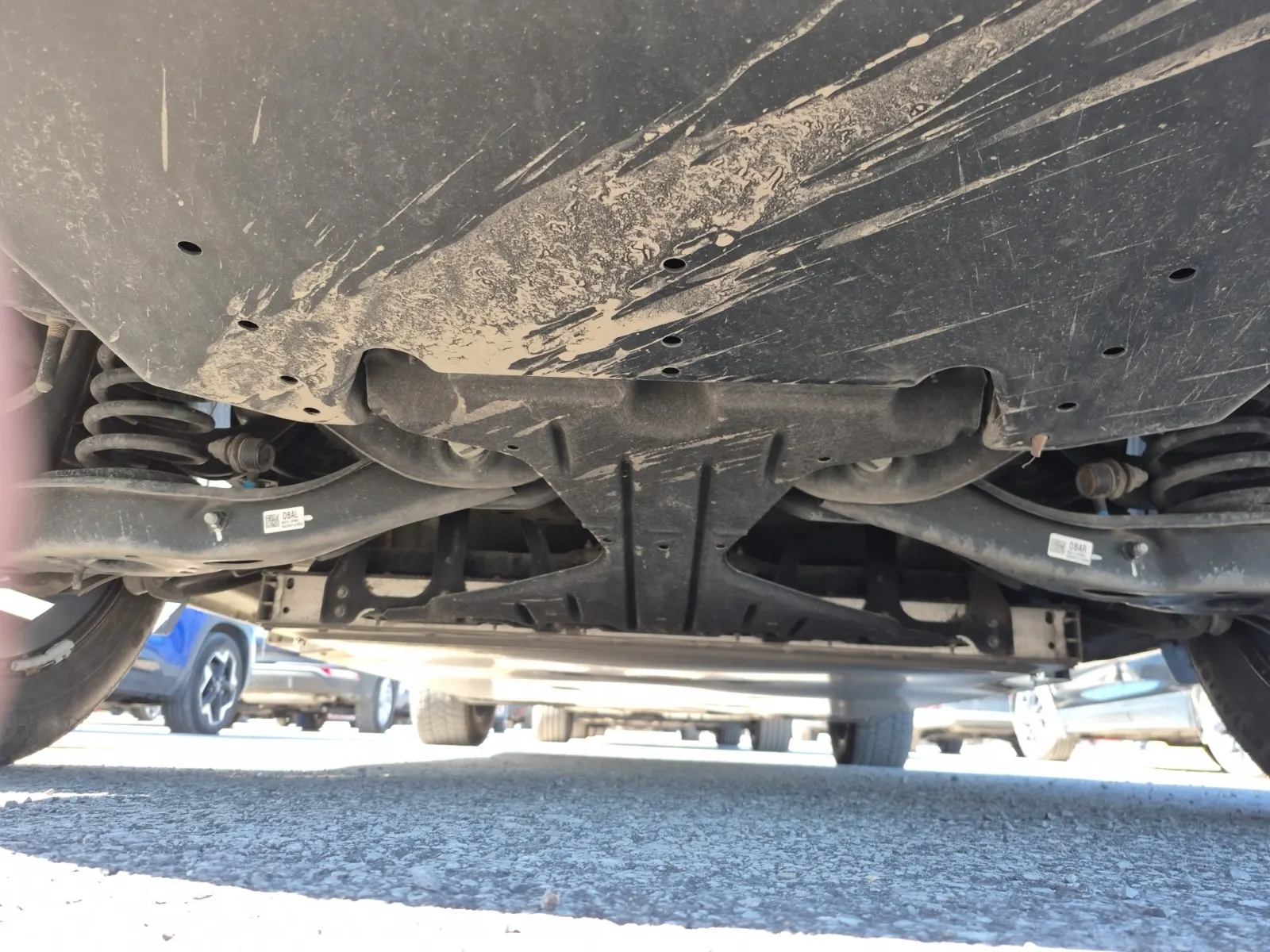 Undercarriage - Rear Photo