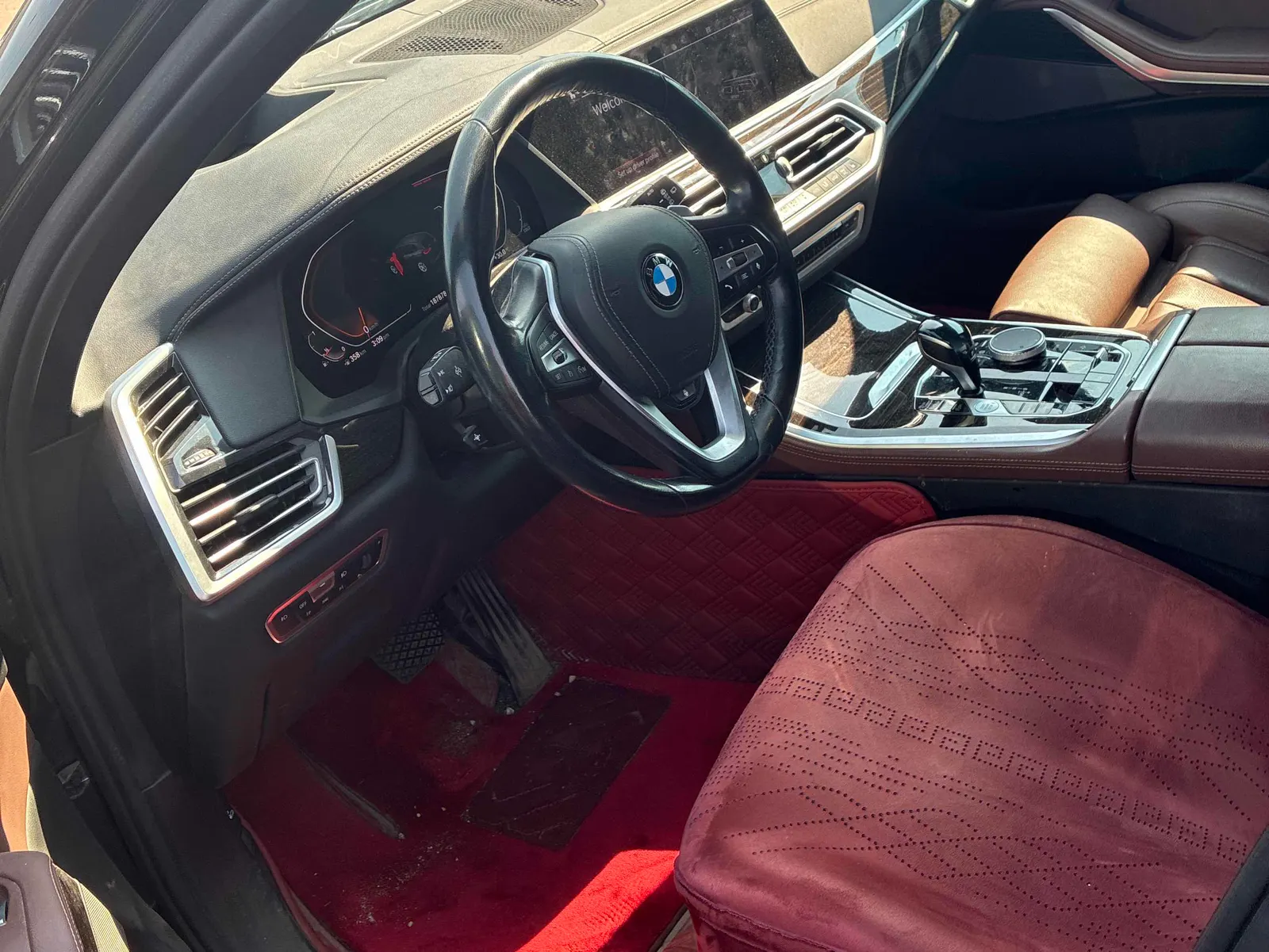 Interior driver side