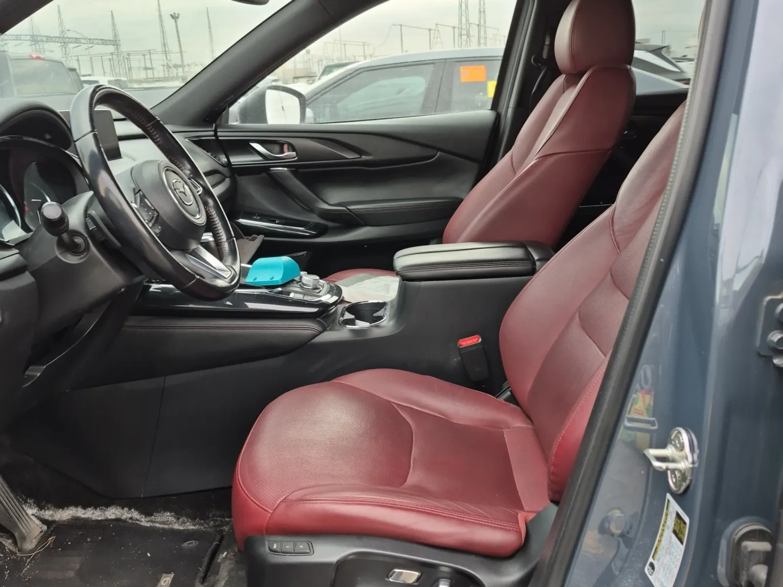 Front Interior Photo