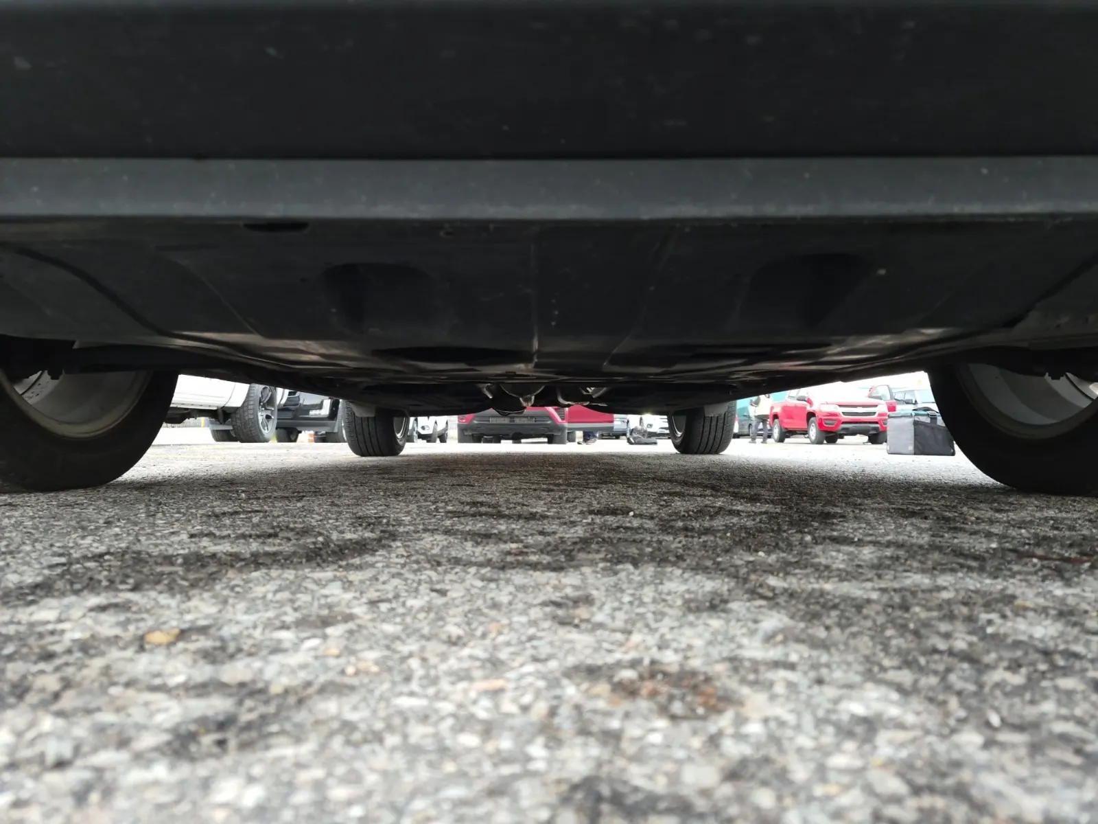 Undercarriage - Front Photo
