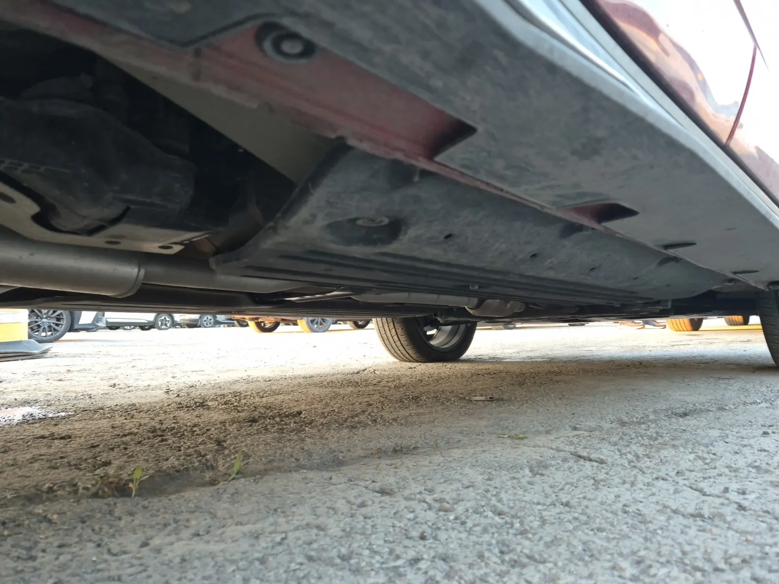Undercarriage - Passenger Photo
