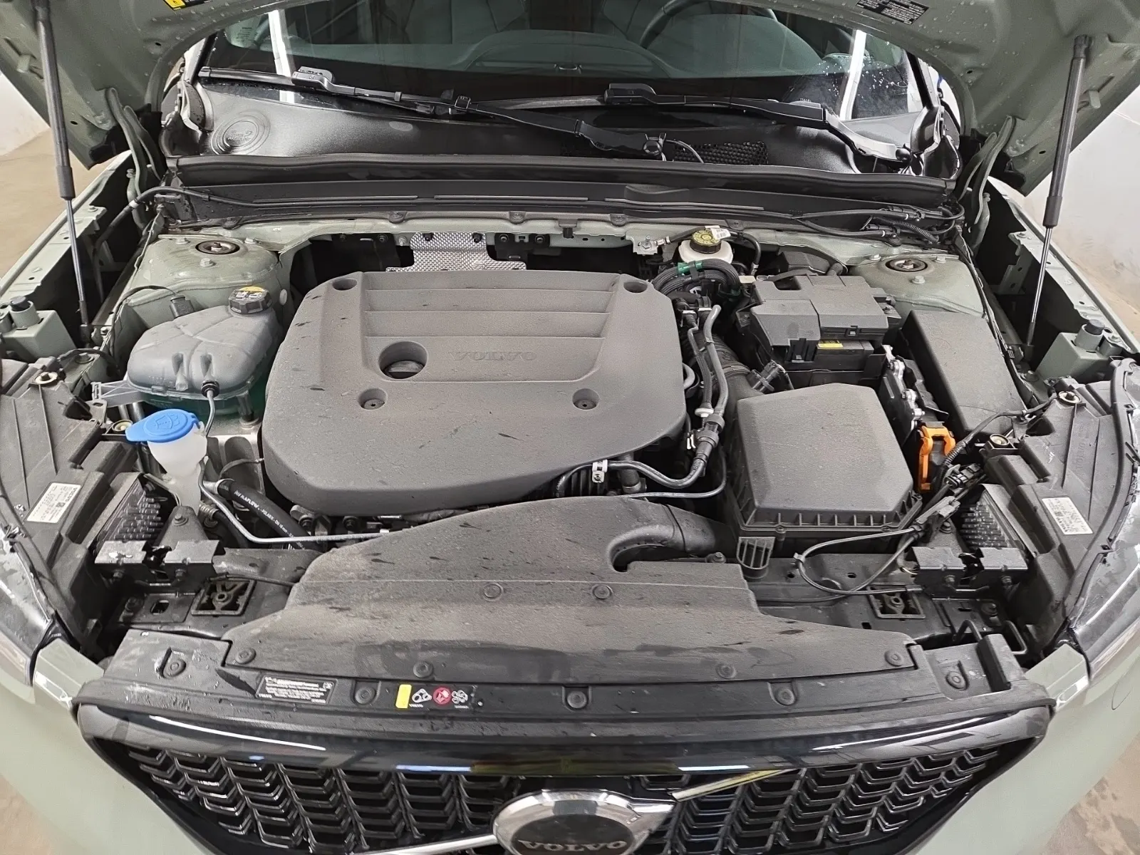 Engine Photo