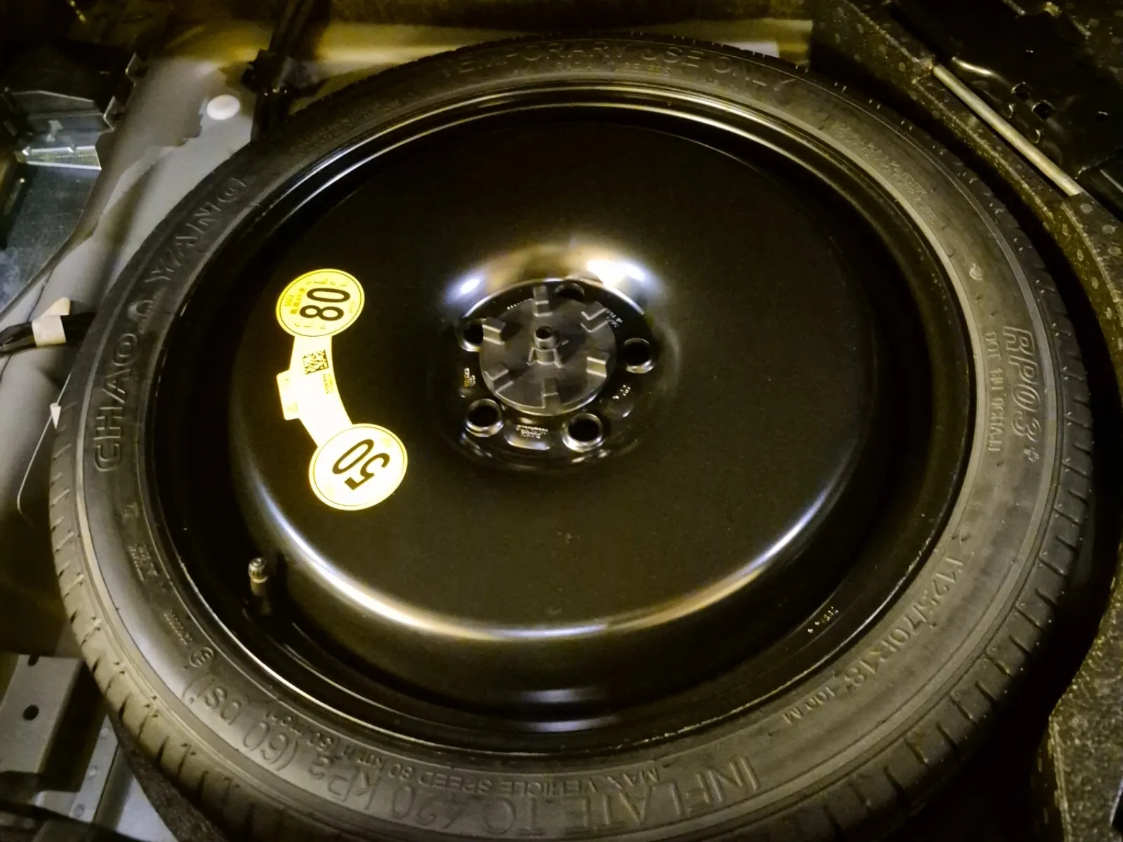 Spare Tire & Wheel Photo