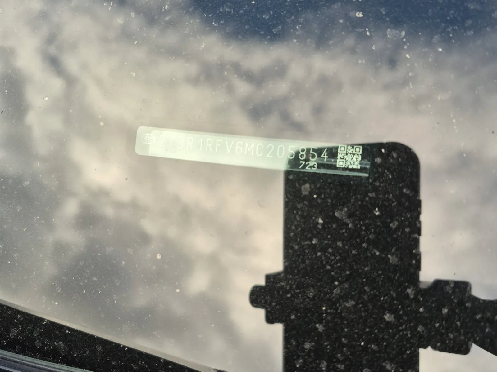 Dash VIN Plate Photo