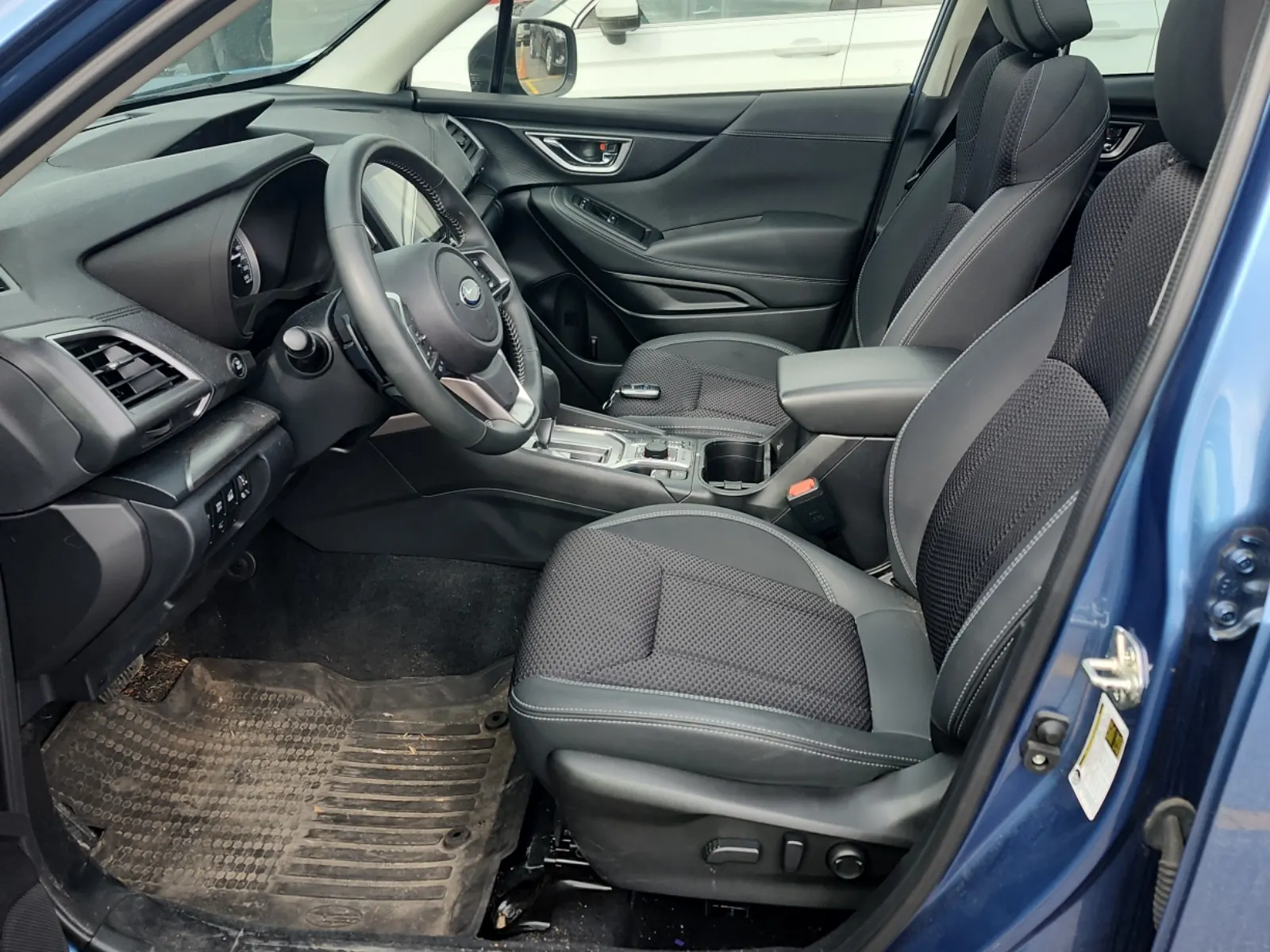 Front Interior Photo