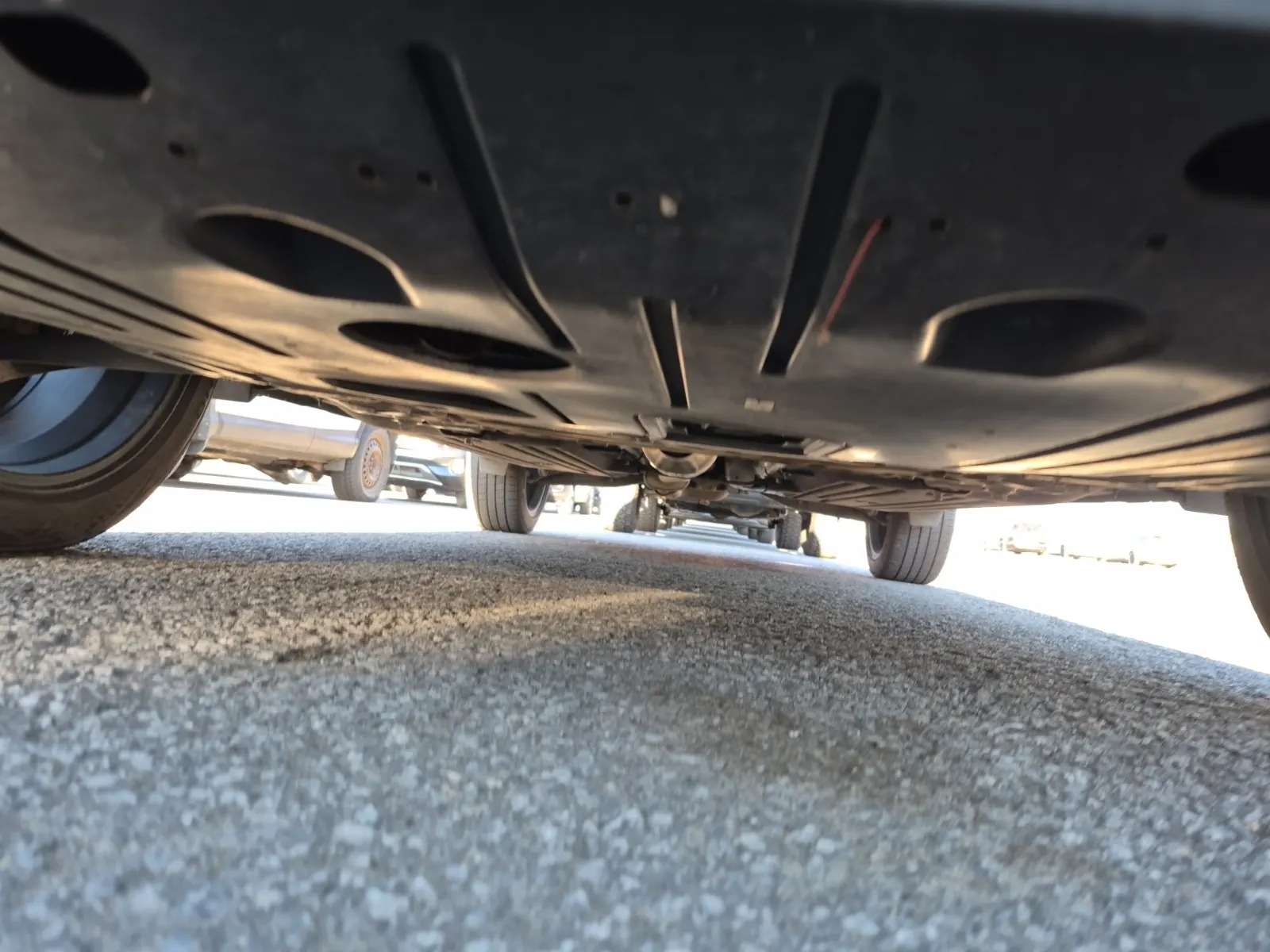 Undercarriage - Front Photo