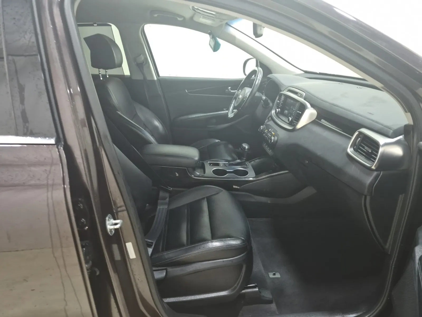 Right Side Interior Photo