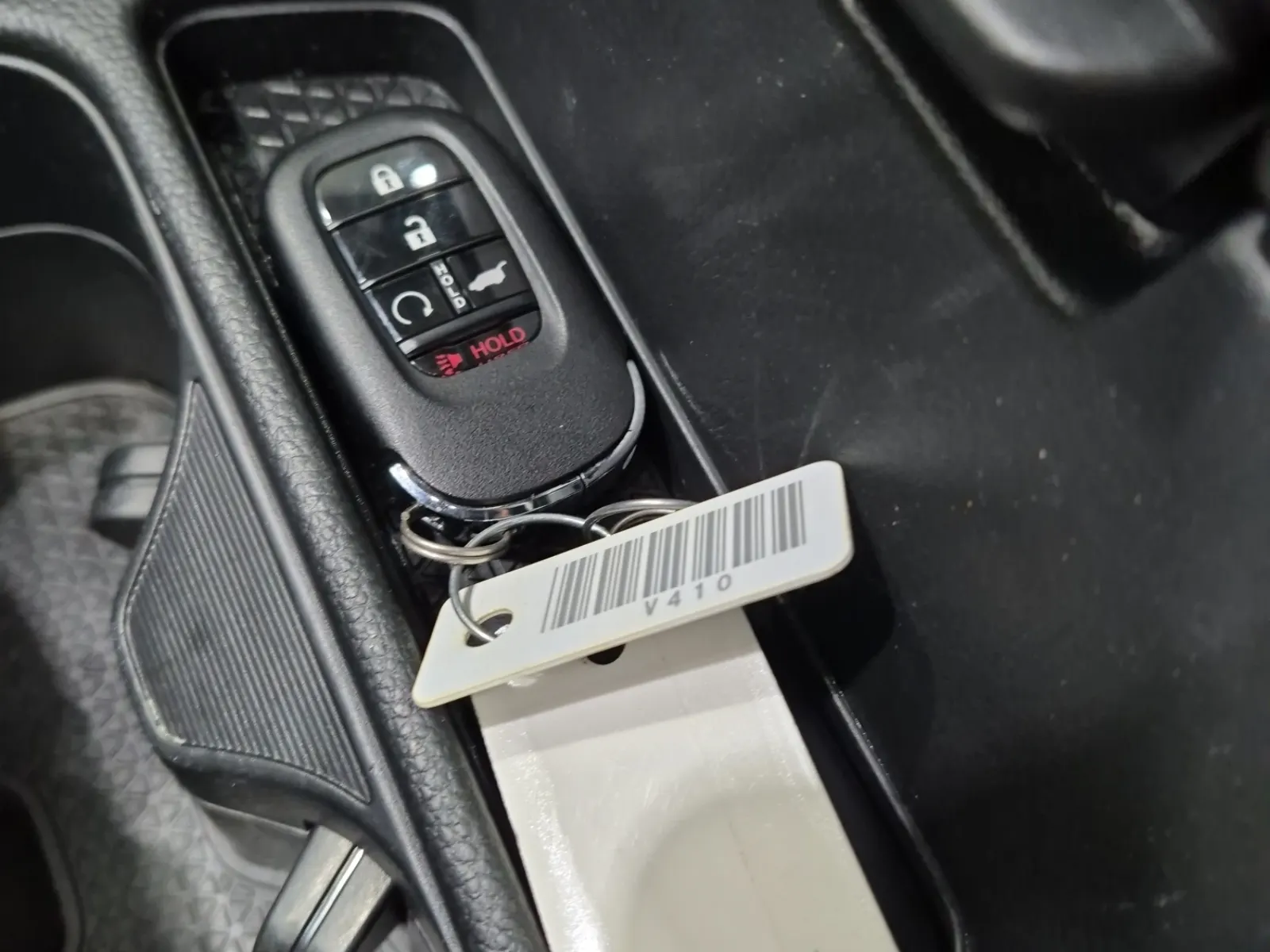 Keys/Fobs/Manual Photo