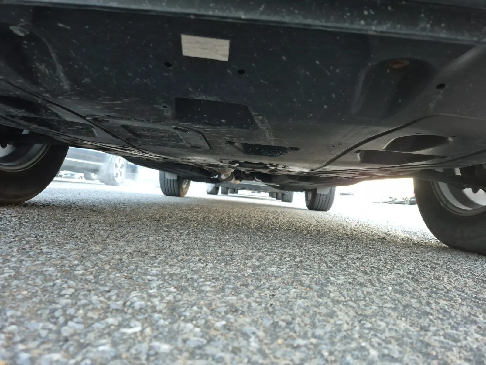 Undercarriage - Front Photo