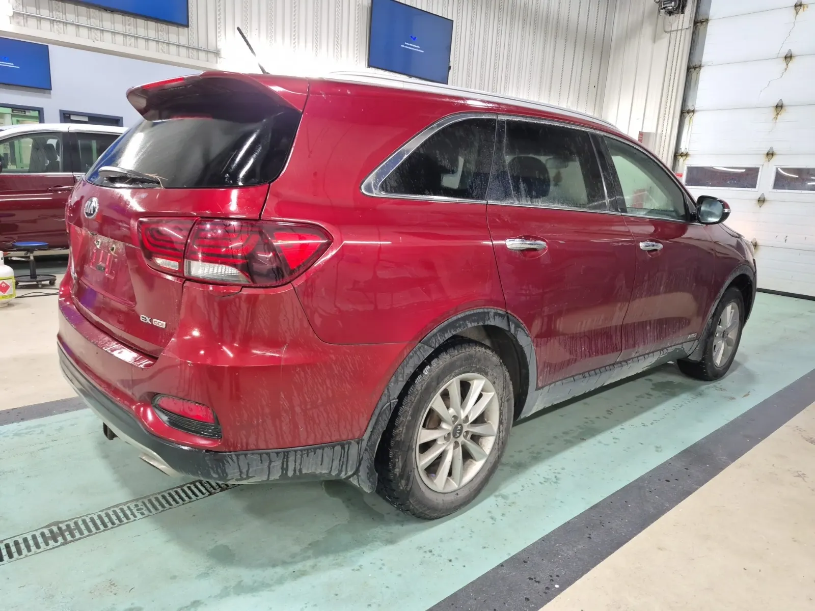 Passenger Rear 3/4 Photo