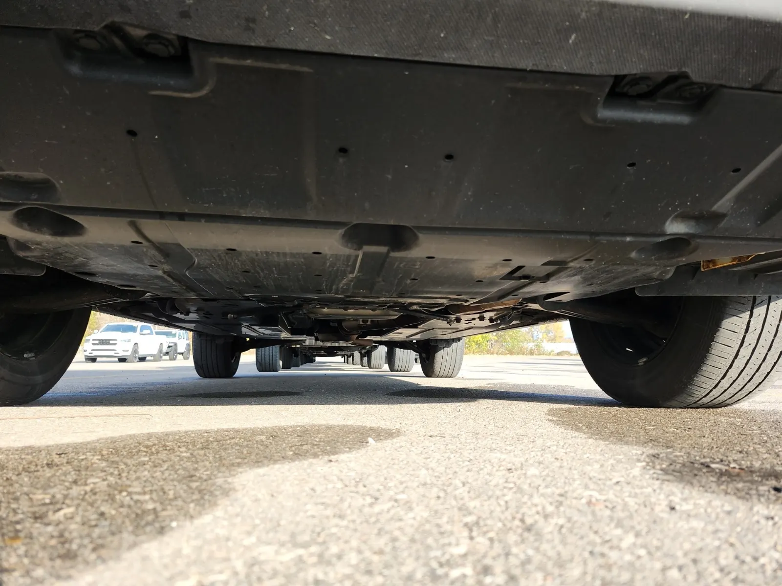 Undercarriage - Front Photo