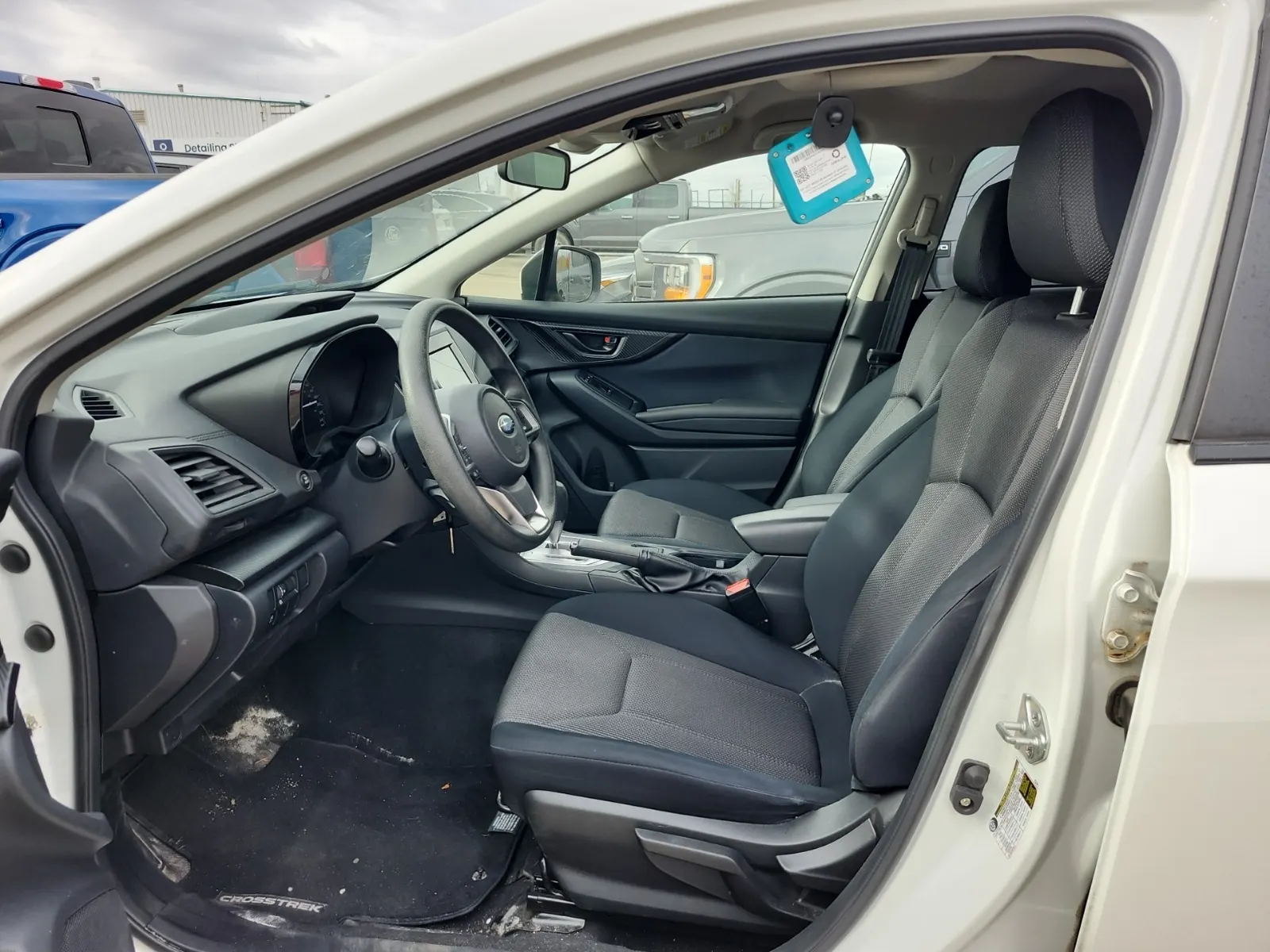Front Interior Photo