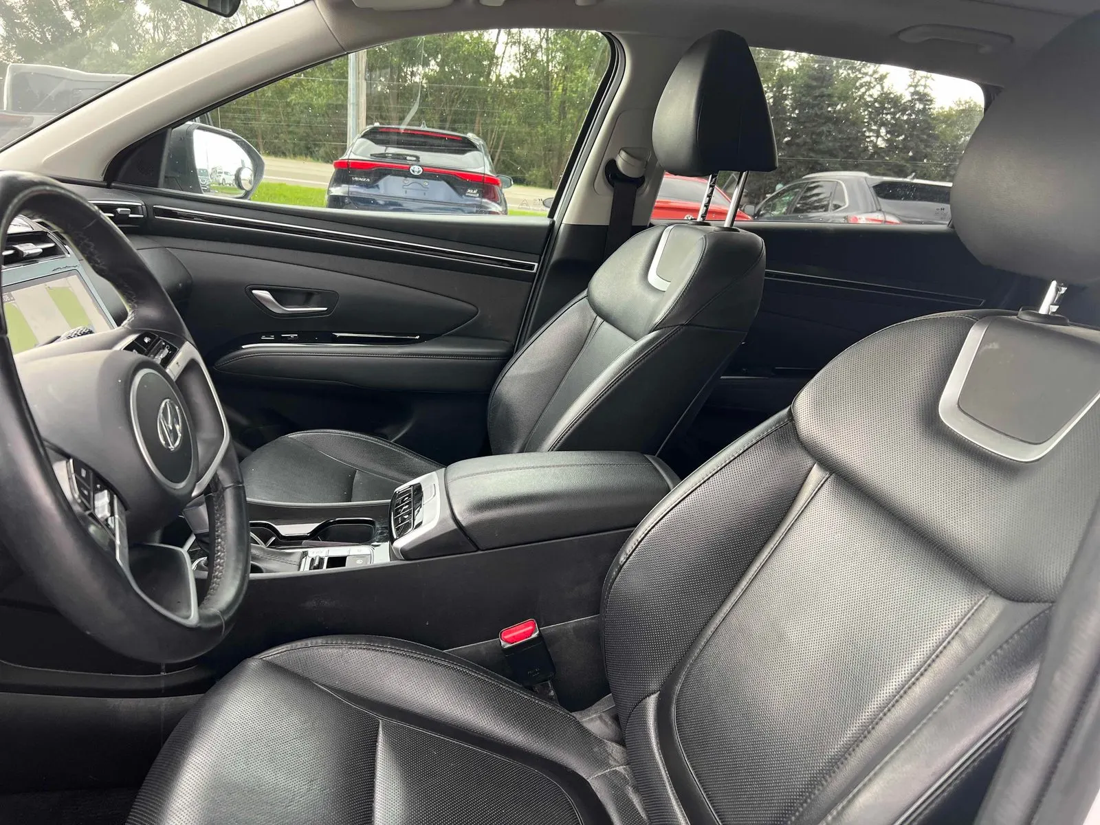 Interior driver side