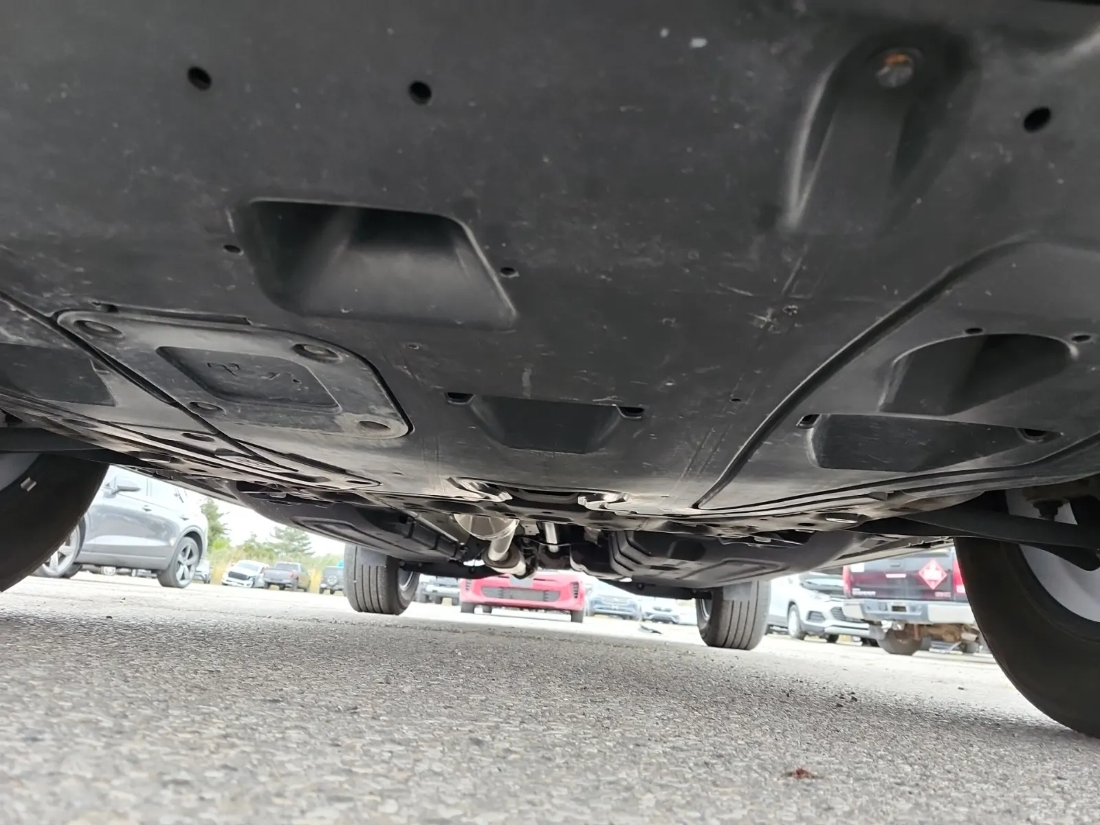 Undercarriage - Front Photo