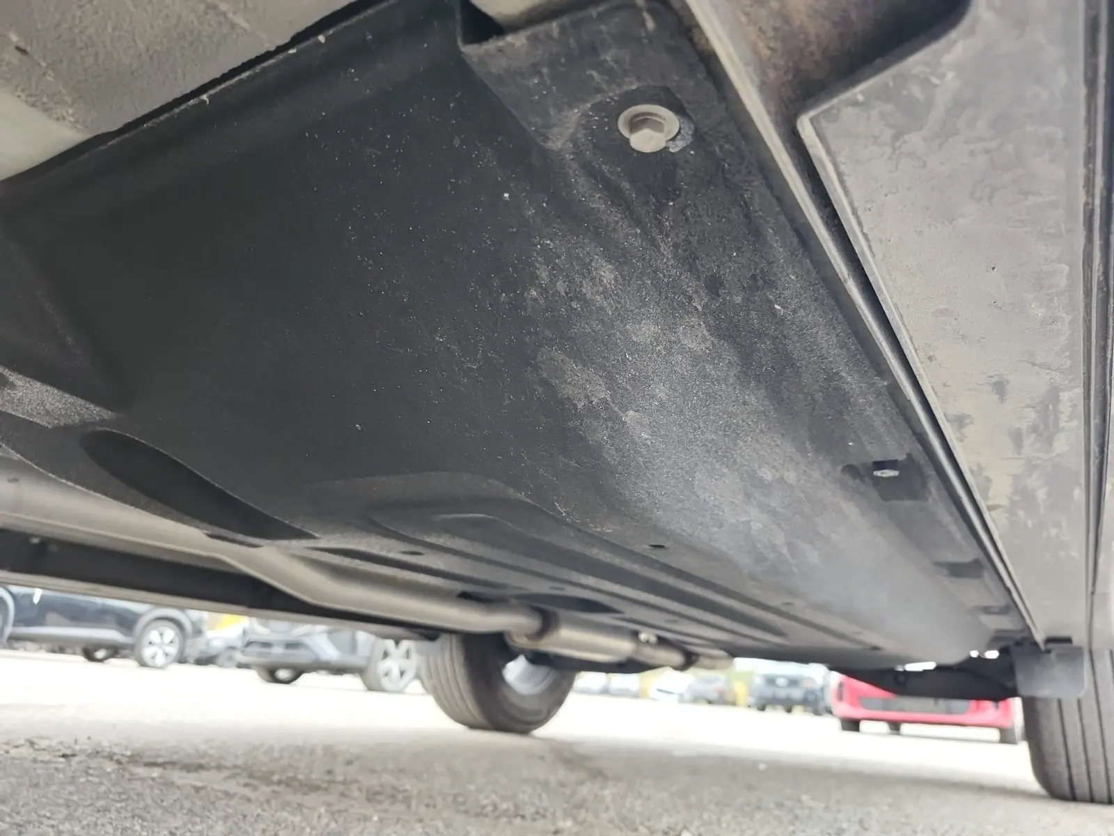 Undercarriage - Driver Photo
