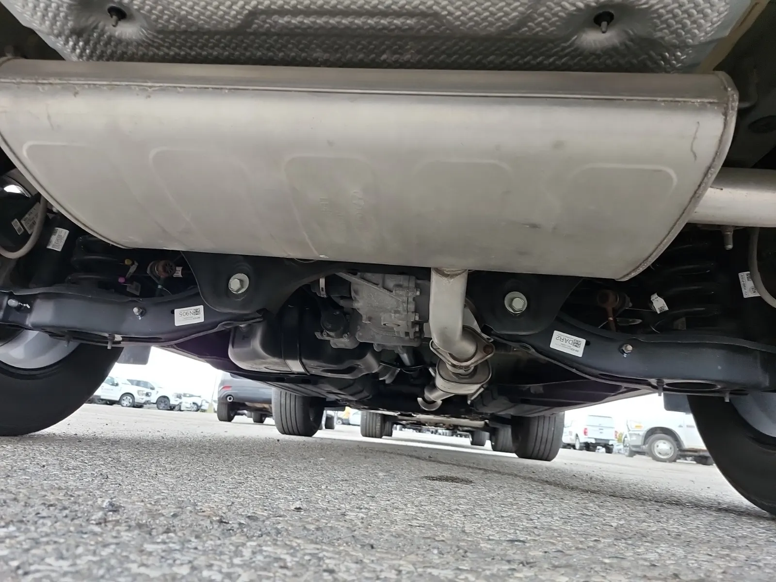 Undercarriage - Rear Photo