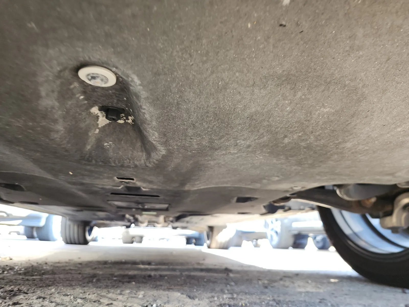 Undercarriage - Front Photo