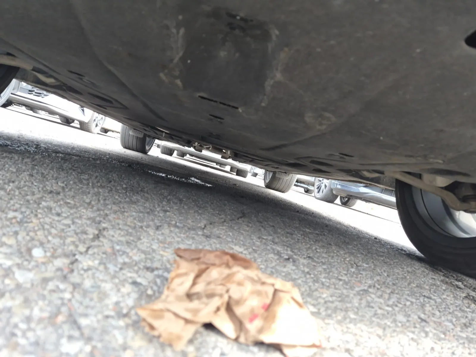 Undercarriage - Front Photo