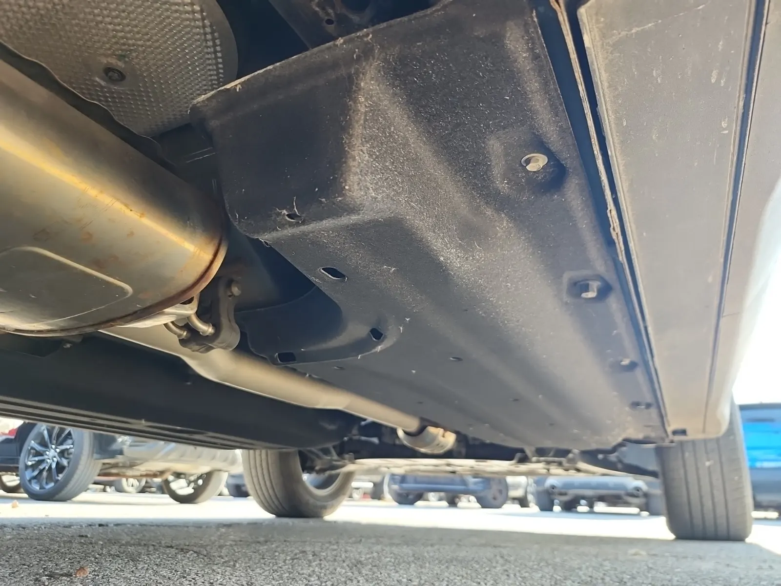 Undercarriage - Passenger Photo