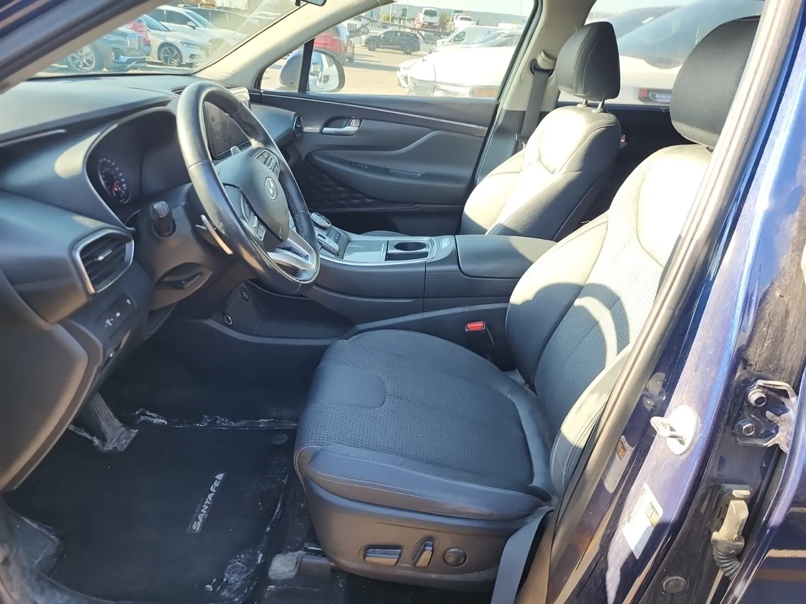 Front Interior Photo