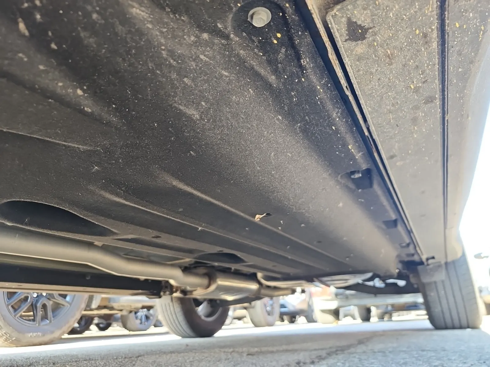 Undercarriage - Driver Photo