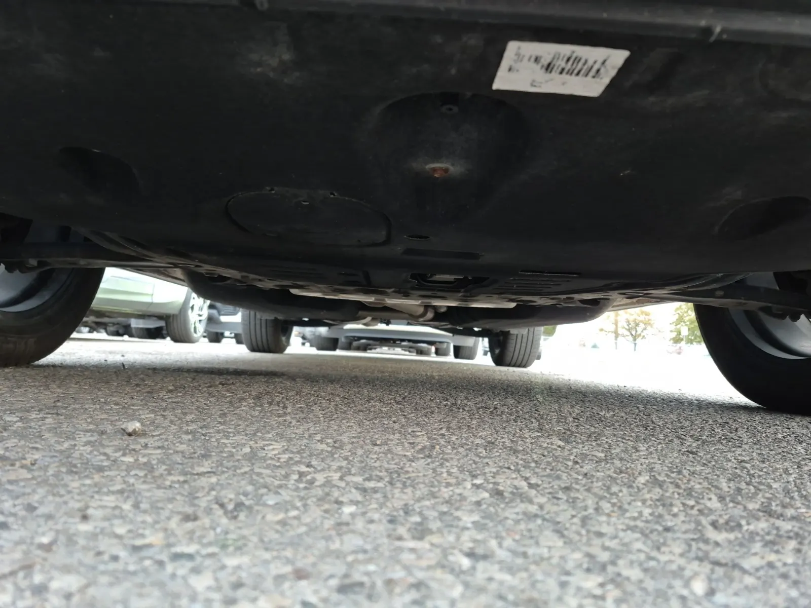 Undercarriage - Front Photo