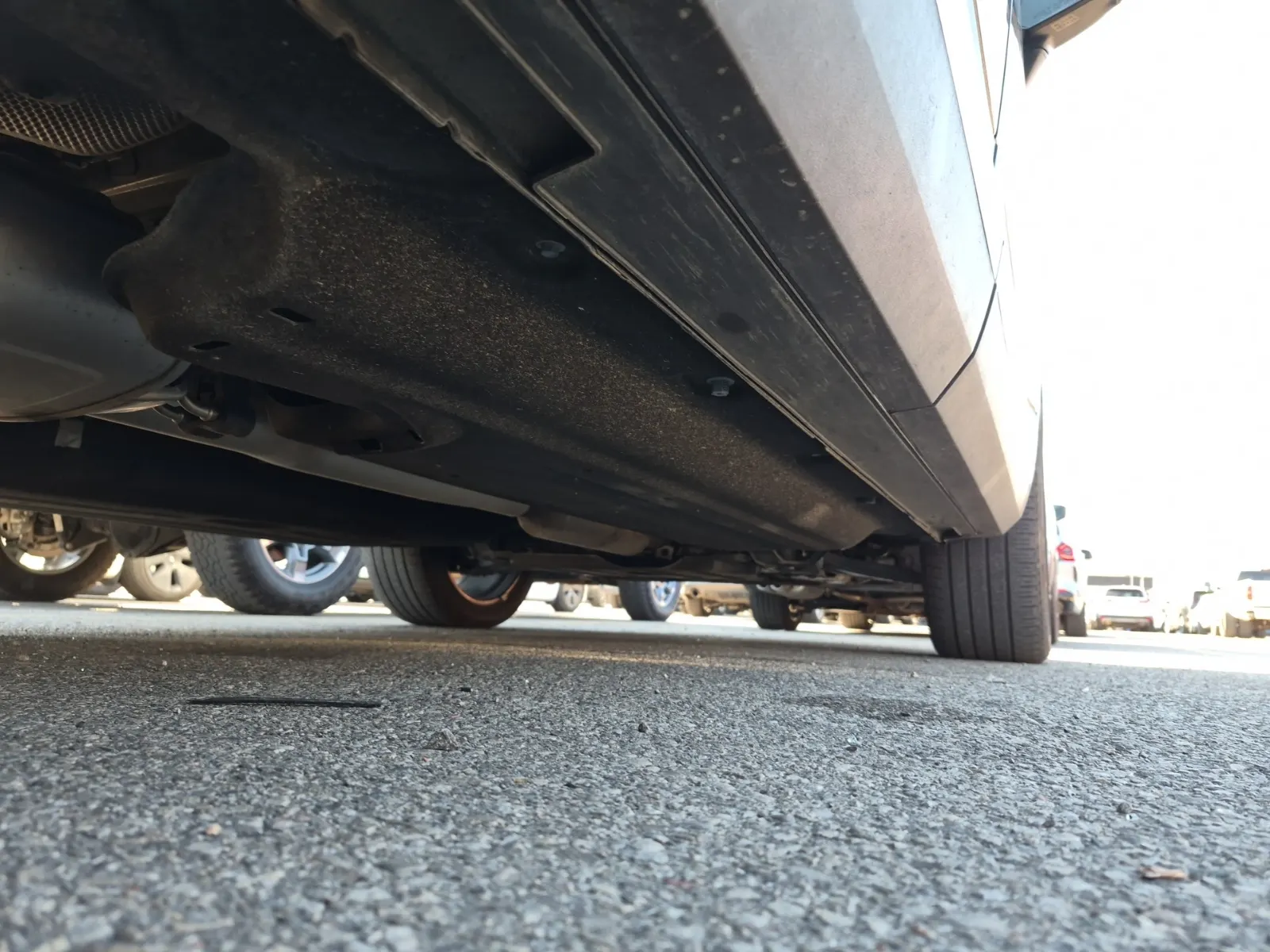 Undercarriage - Passenger Photo