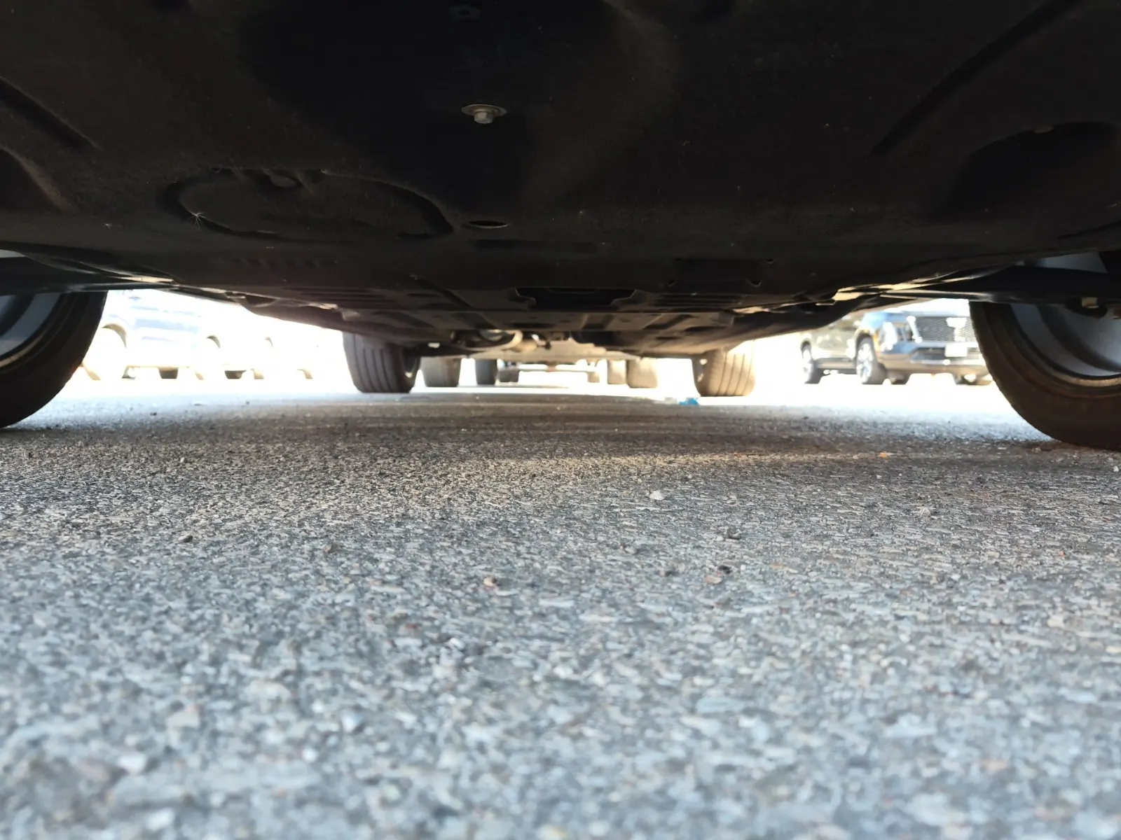 Undercarriage - Front Photo
