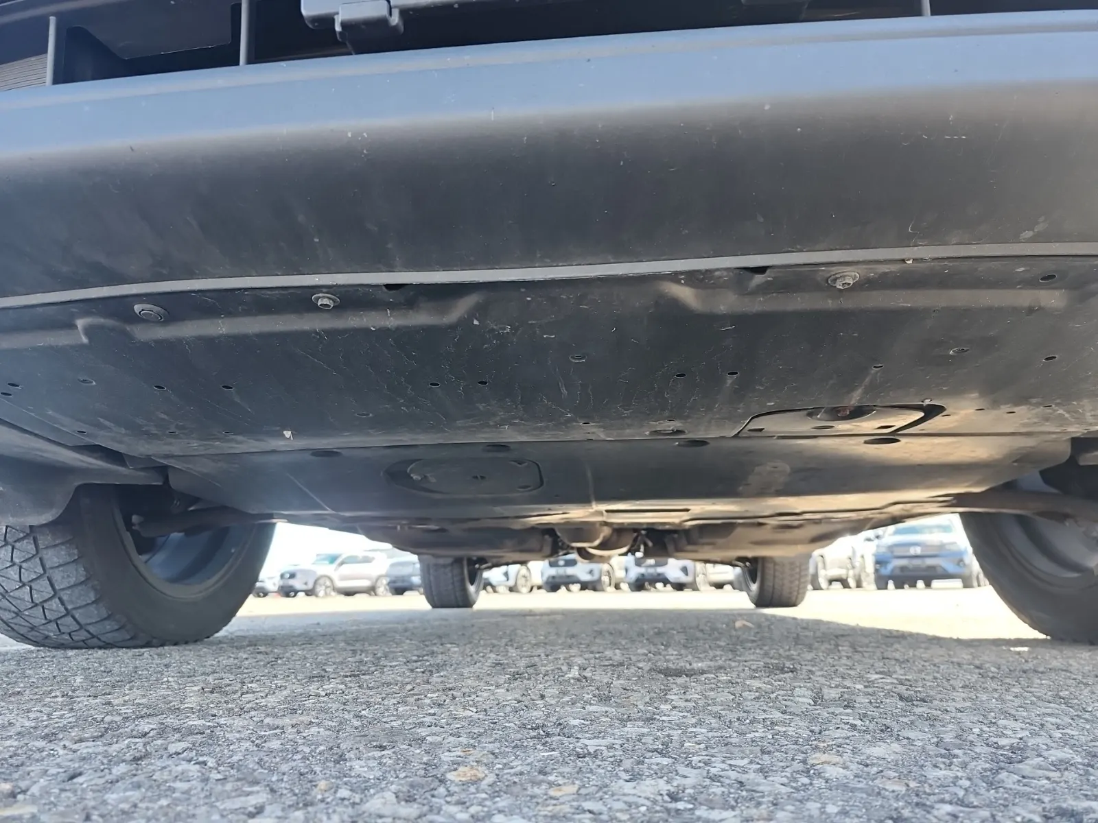 Undercarriage - Front Photo