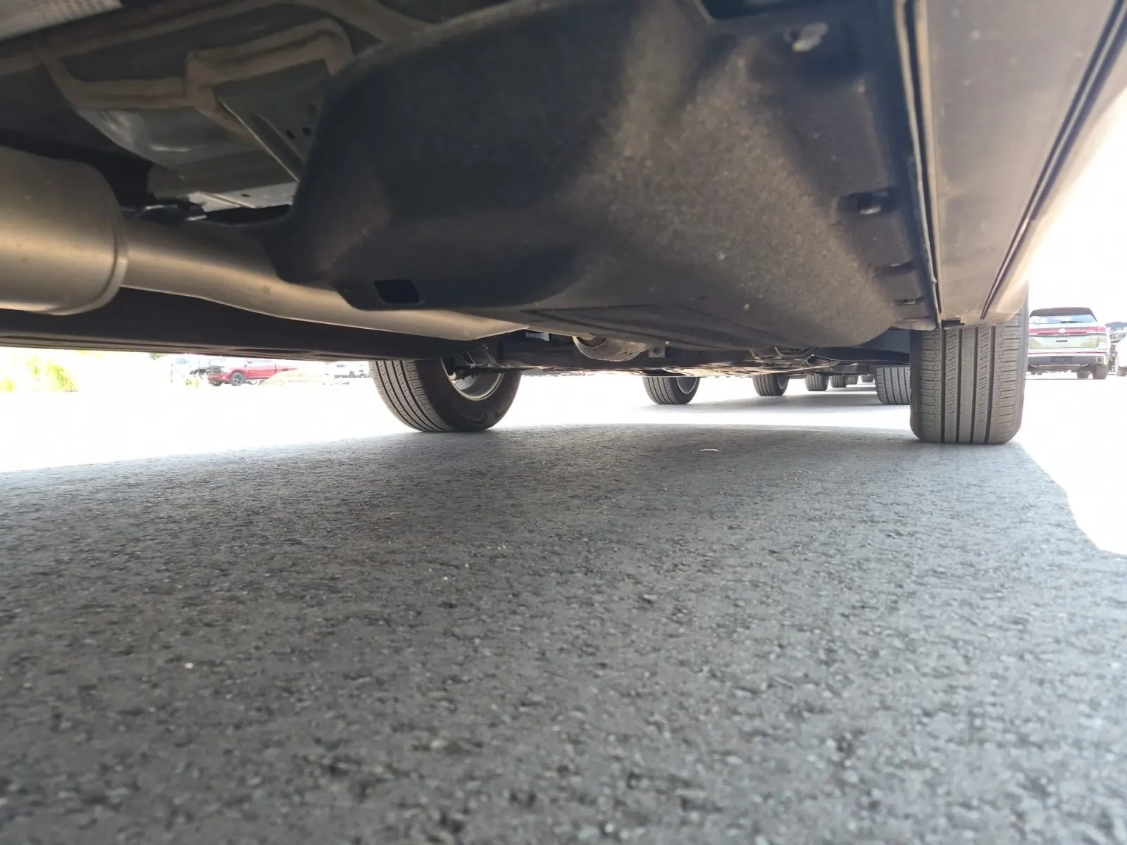 Undercarriage - Passenger Photo