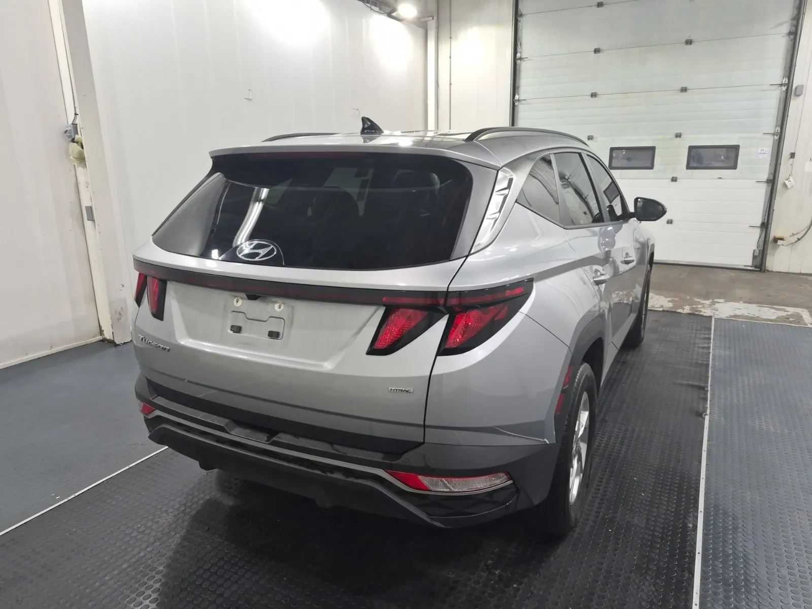 Passenger Rear 3/4 Photo