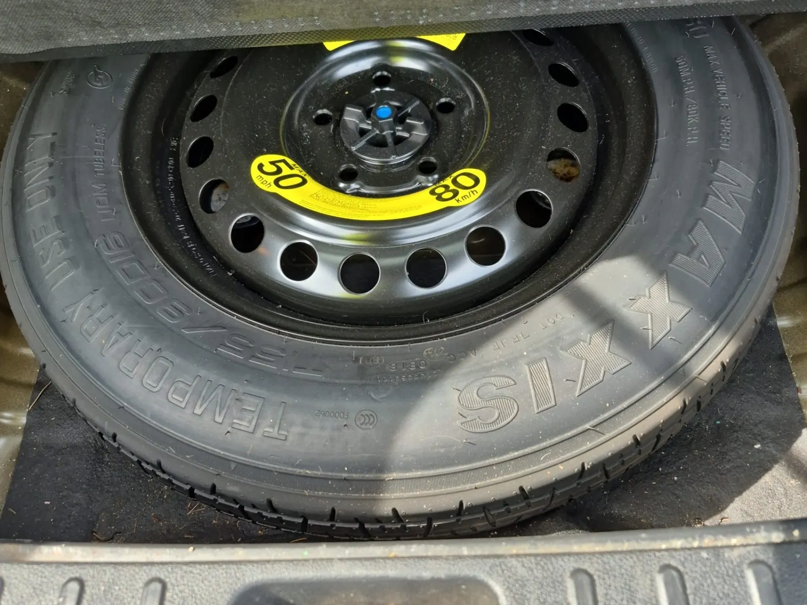 Spare Tire & Wheel Photo