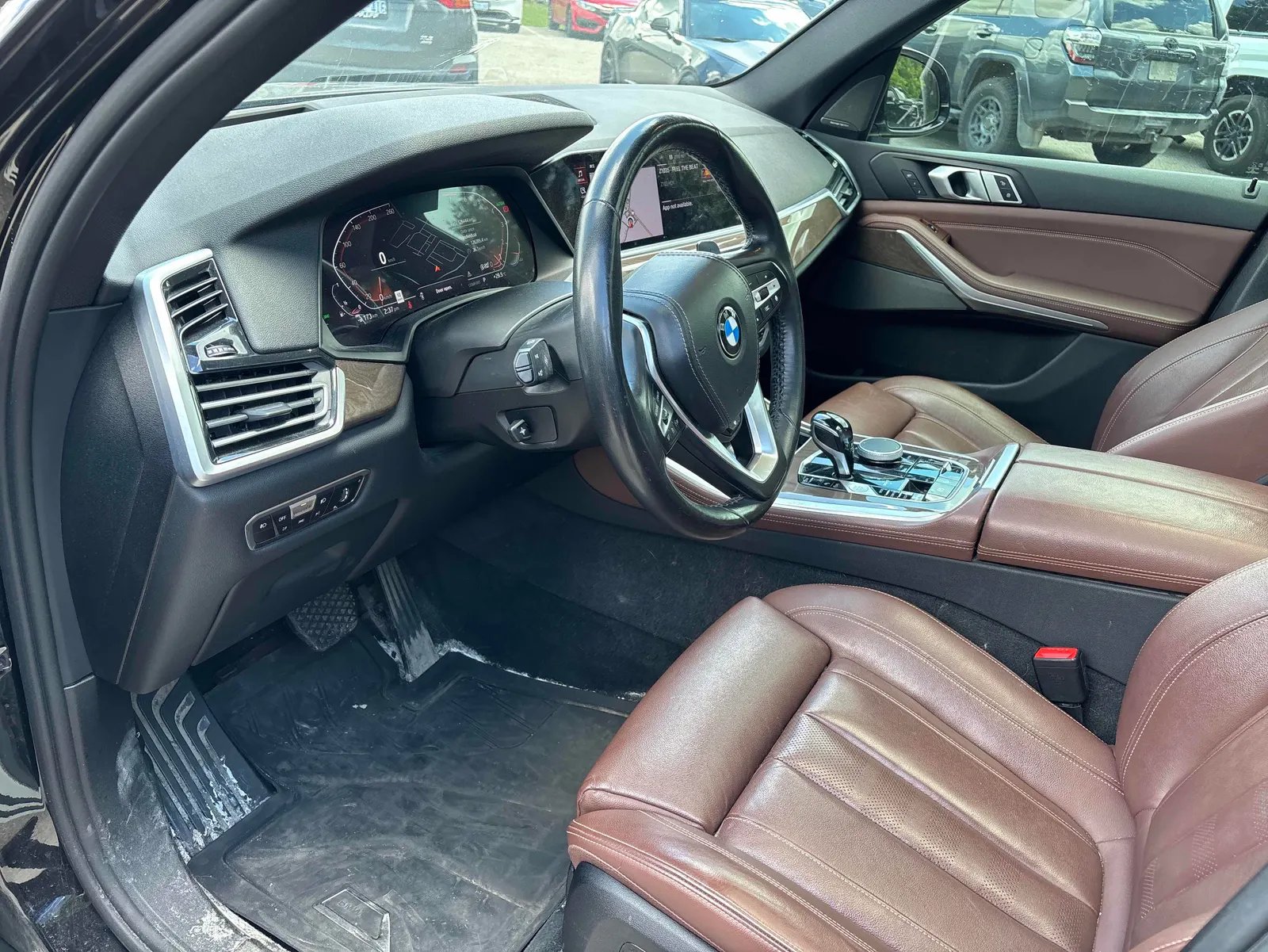 Interior driver side
