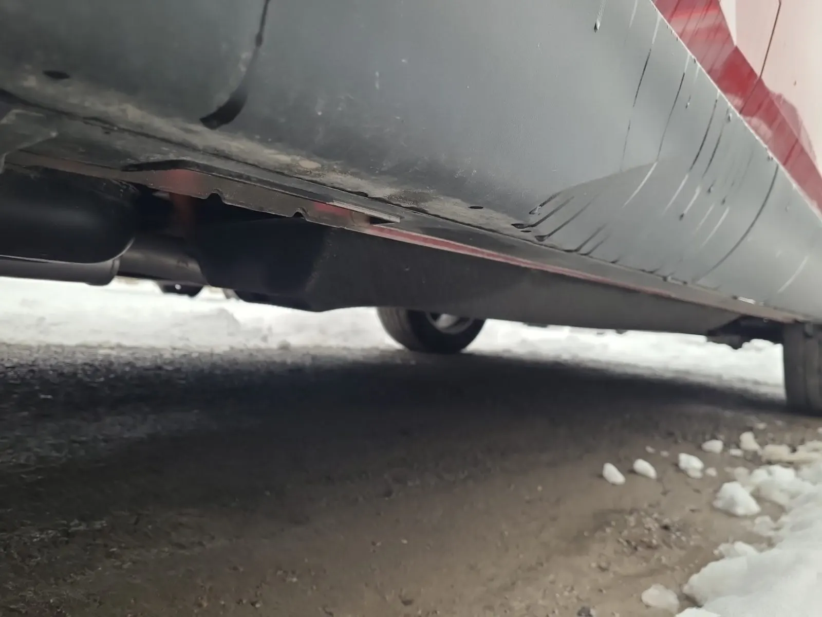 Undercarriage - Passenger Photo