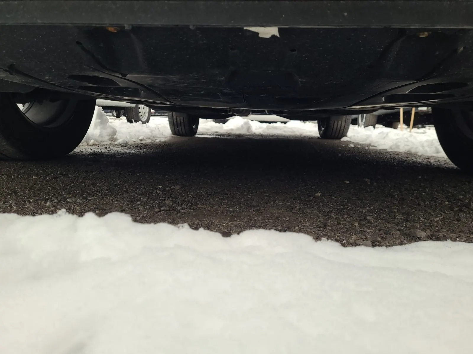 Undercarriage - Front Photo