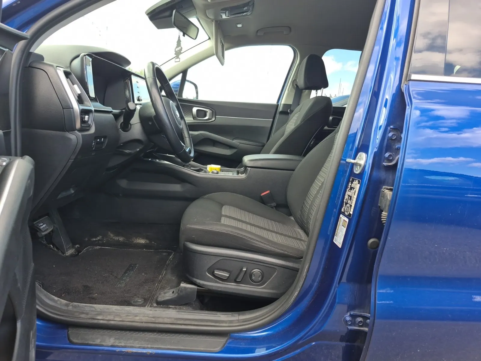 Front Interior Photo