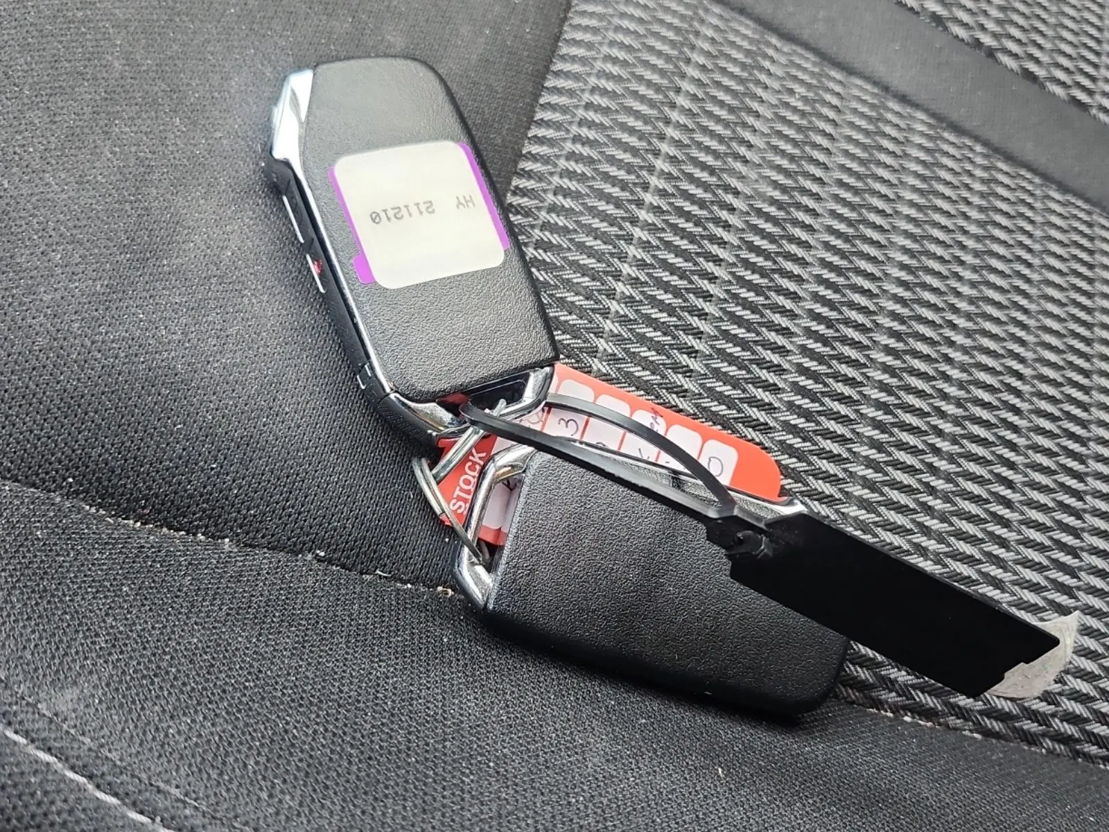 Keys/Fobs/Manual Photo