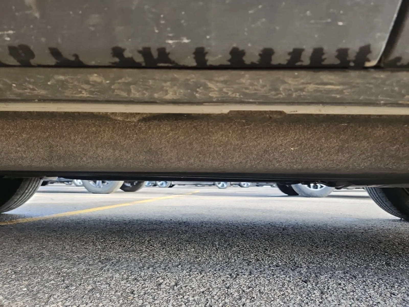 Undercarriage - Driver Photo