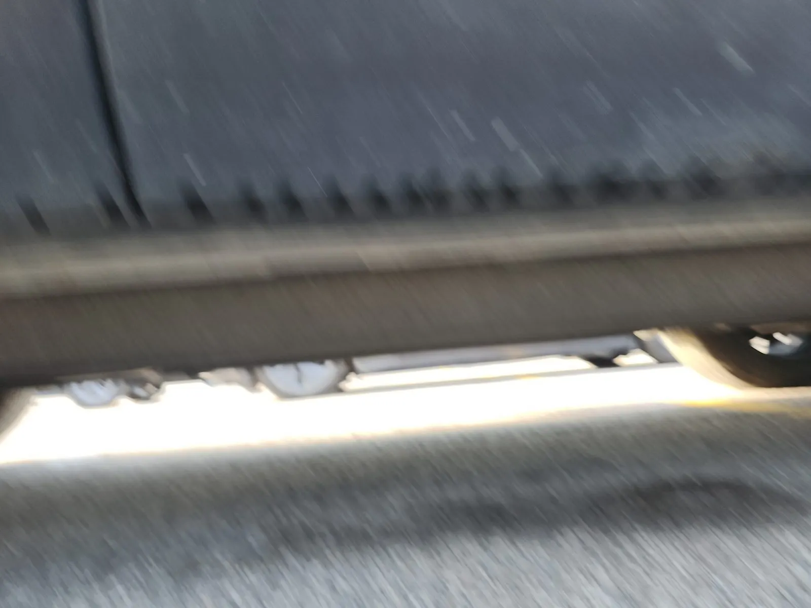 Undercarriage - Passenger Photo