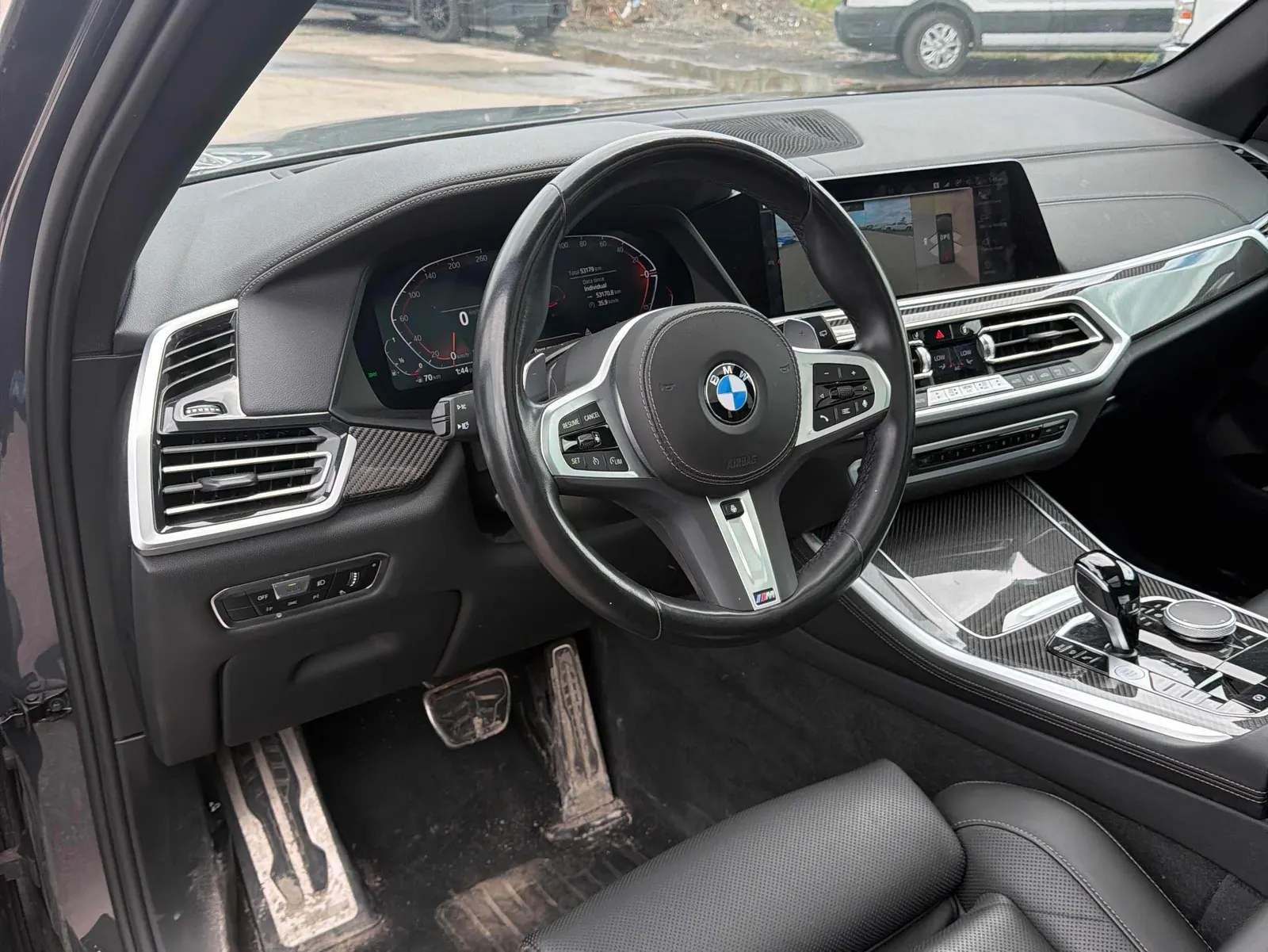 Interior driver side