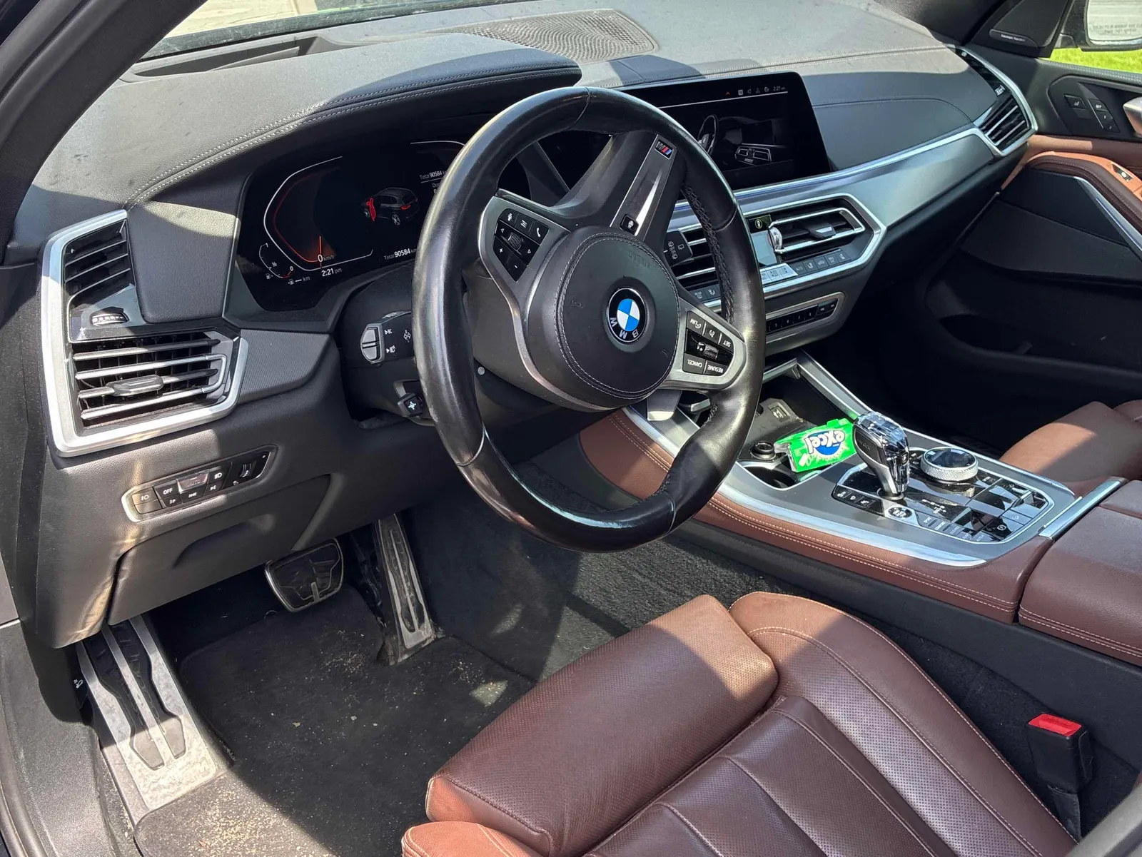Interior driver side