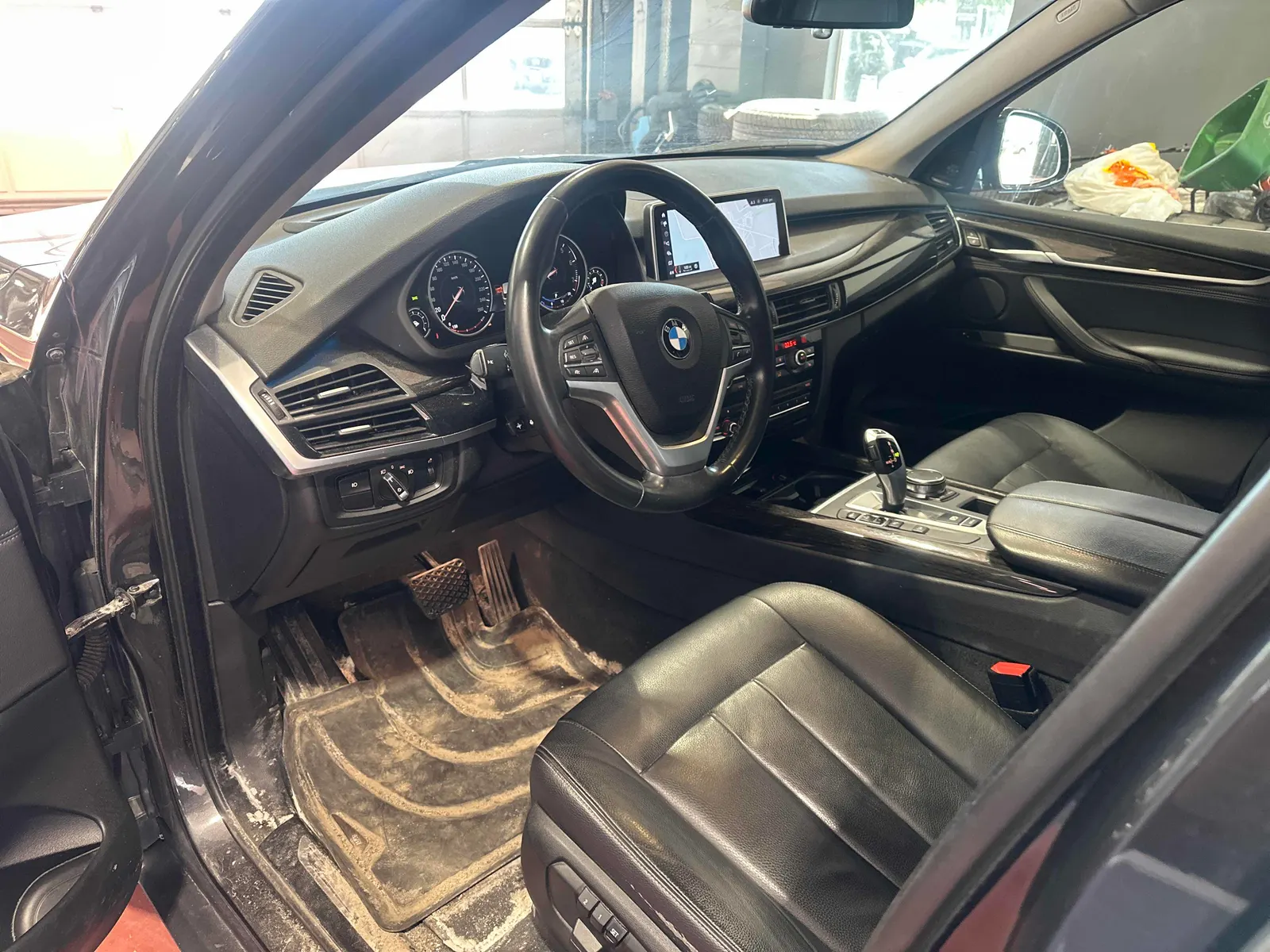 Interior driver side