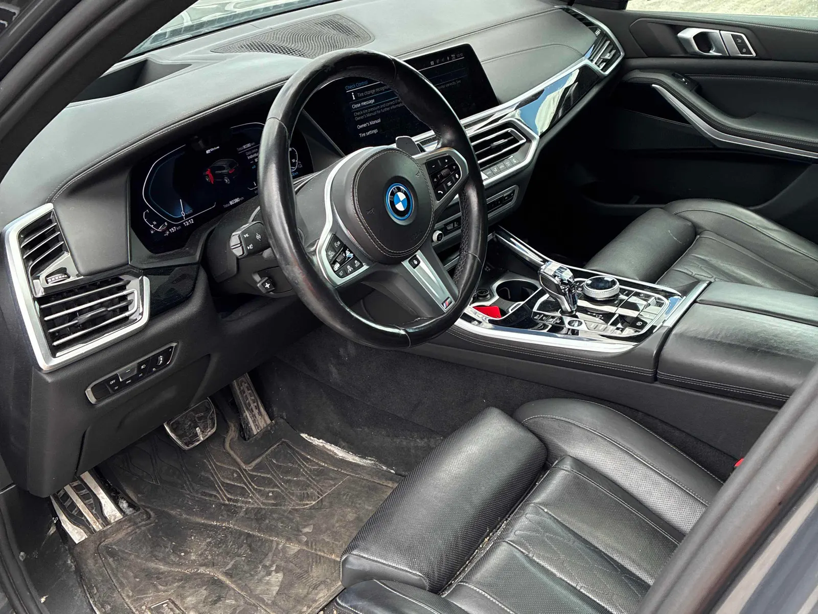 Interior driver side