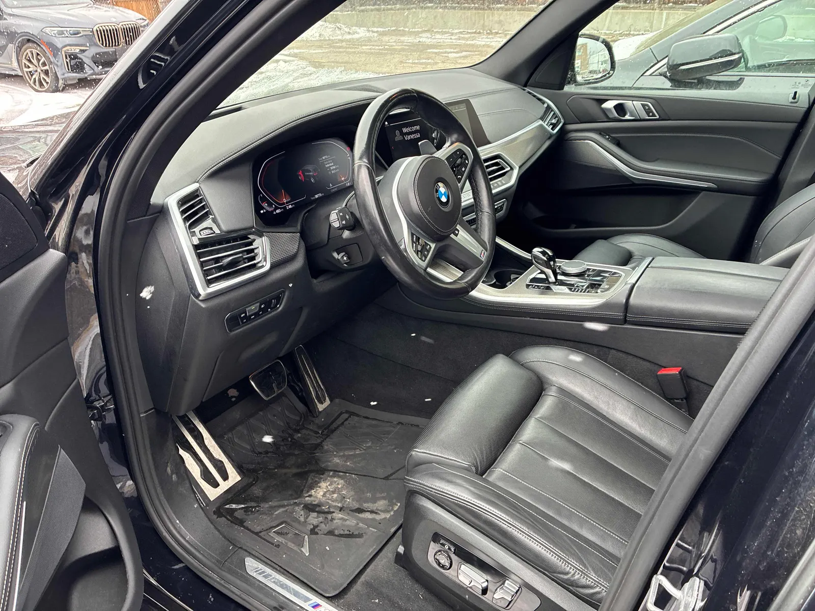 Interior driver side