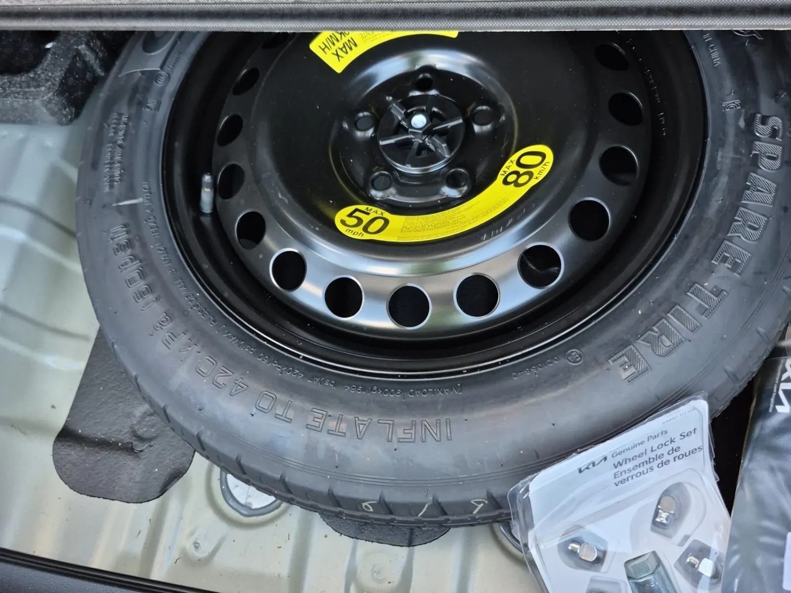 Spare Tire & Wheel Photo