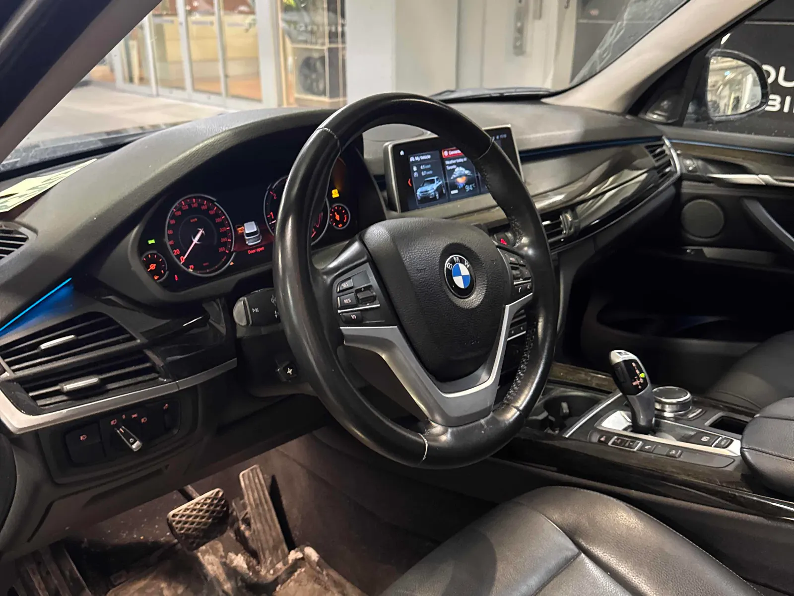 Interior driver side